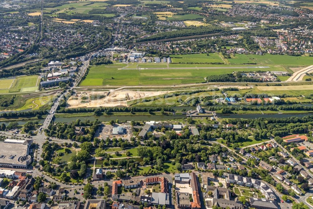 Hamm from the bird's eye view: Building site for the construction and layout of a new park with paths and green areas of Erlebnisraum Lippeaue along the Lippe in Hamm in the state North Rhine-Westphalia, Germany