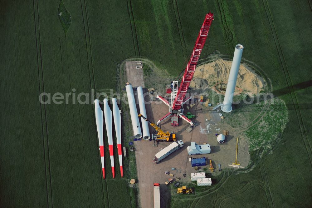 Breddin from the bird's eye view: Construction site to build a wind power station - wind turbine company Vestas of a car-crane Mammoet company on a field near Breddin in Brandenburg