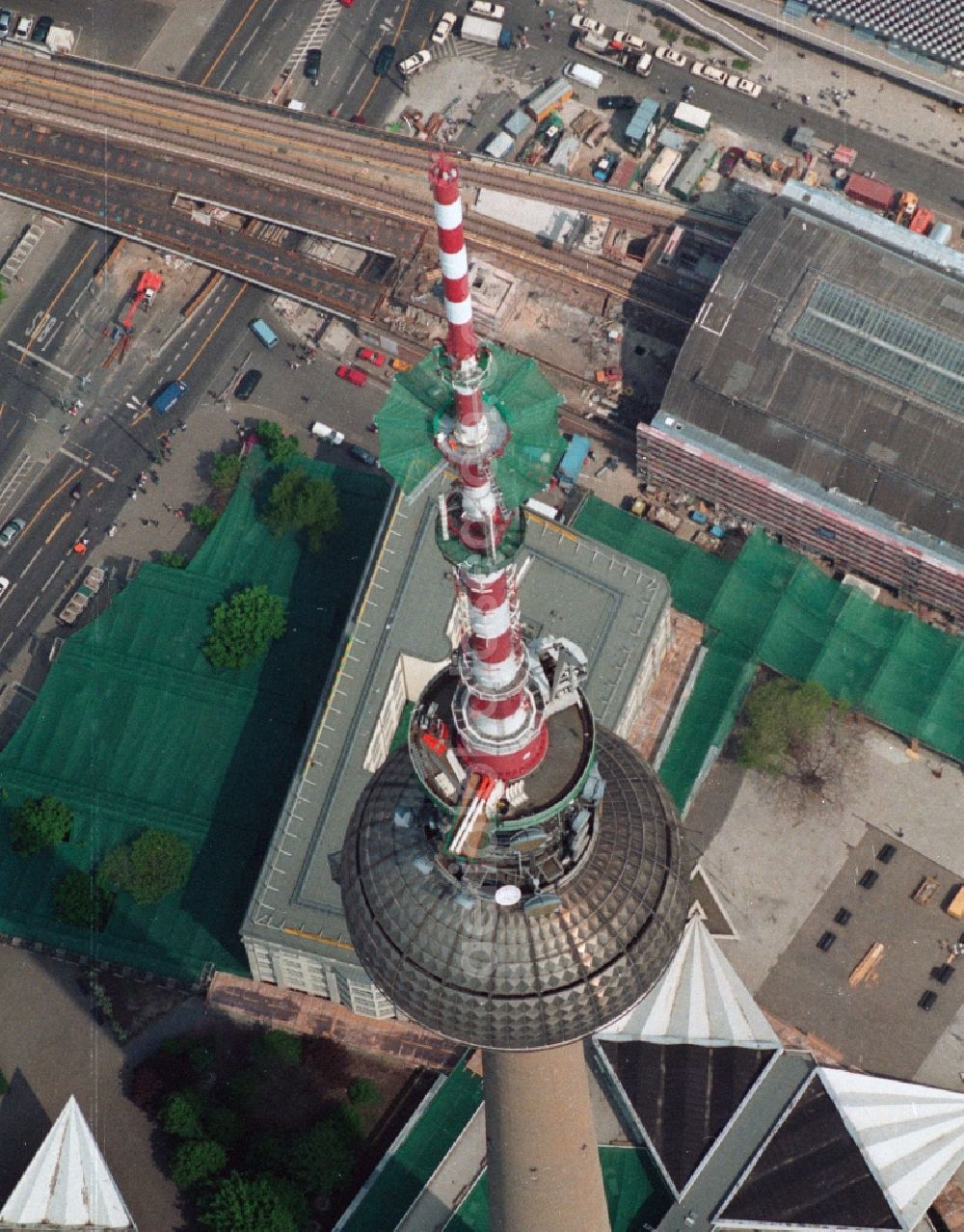 Aerial photograph Berlin Mitte - Construction site for the extension and increase of the antenna carrier-mast on the ball of the Berlin TV Tower in Berlin - Mitte