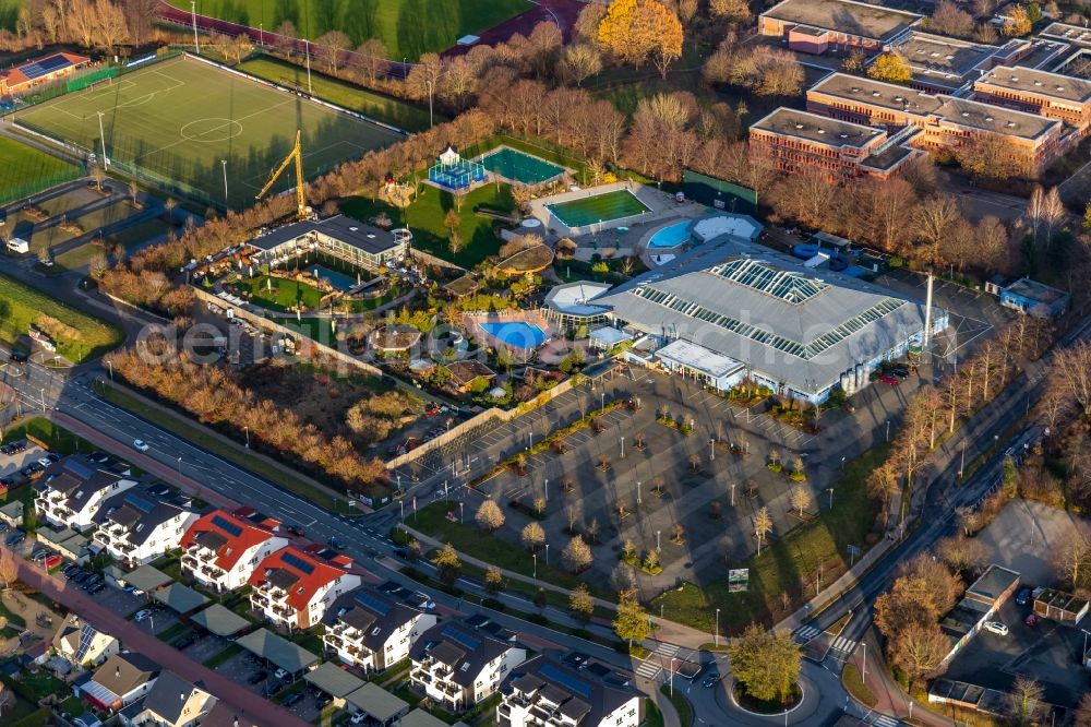 Soest from above - Construction for the expansion of the spa and swimming pool at the swimming pool of Recreation AquaFun Soest on Ardeyweg in Soest in the state North Rhine-Westphalia, Germany