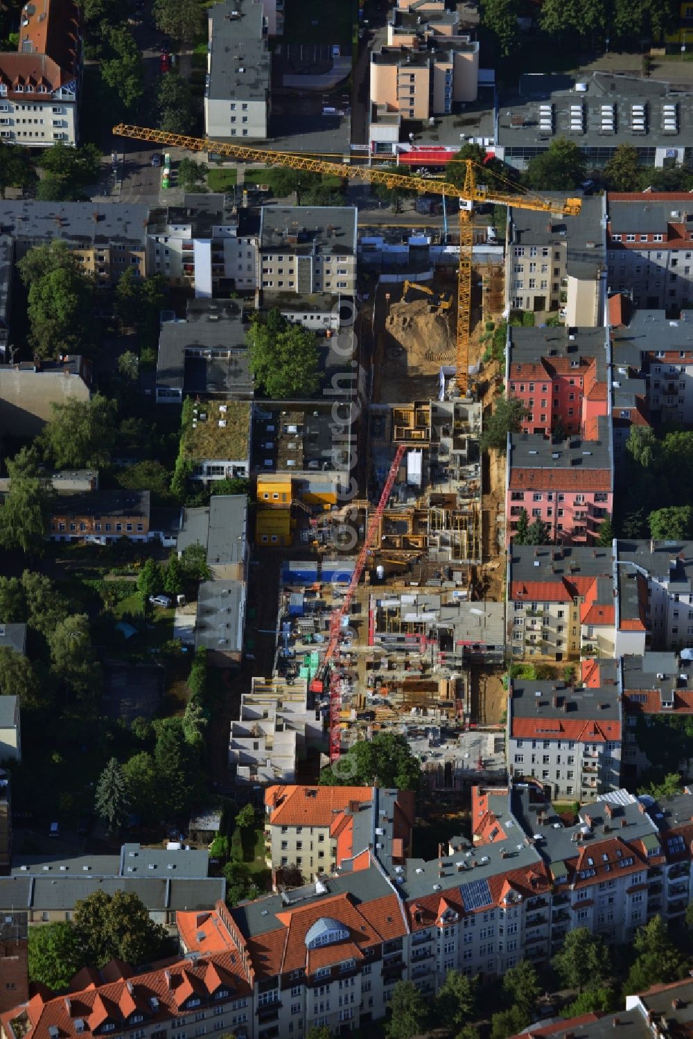 Aerial photograph Berlin Steglitz - Construction site development gap and residential new construction of Steglitzer courtyards at the Albrecht Strasse in Berlin