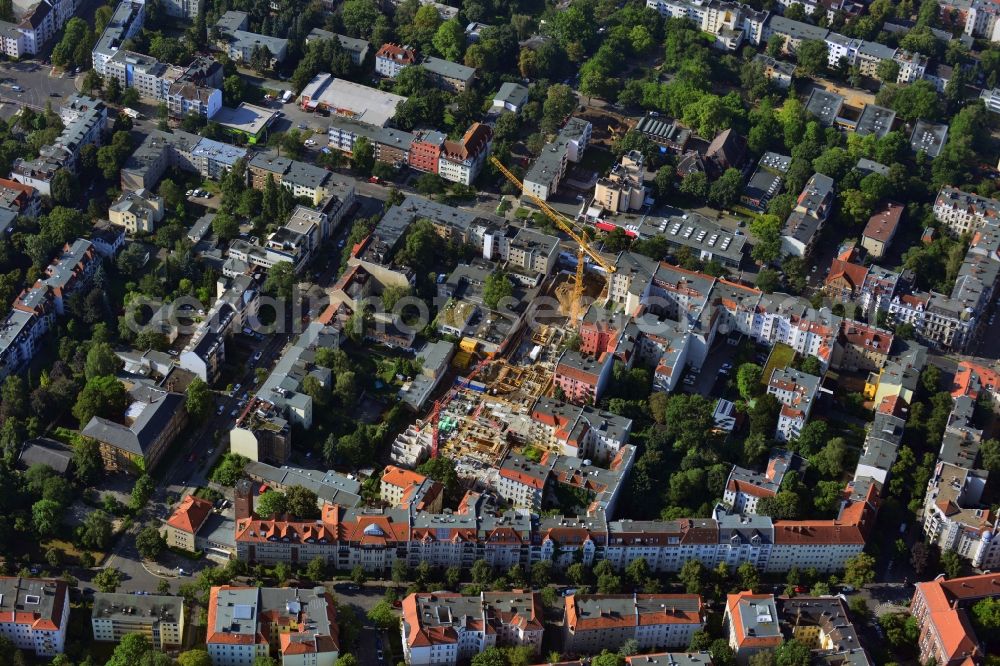 Berlin Steglitz from the bird's eye view: Construction site development gap and residential new construction of Steglitzer courtyards at the Albrecht Strasse in Berlin