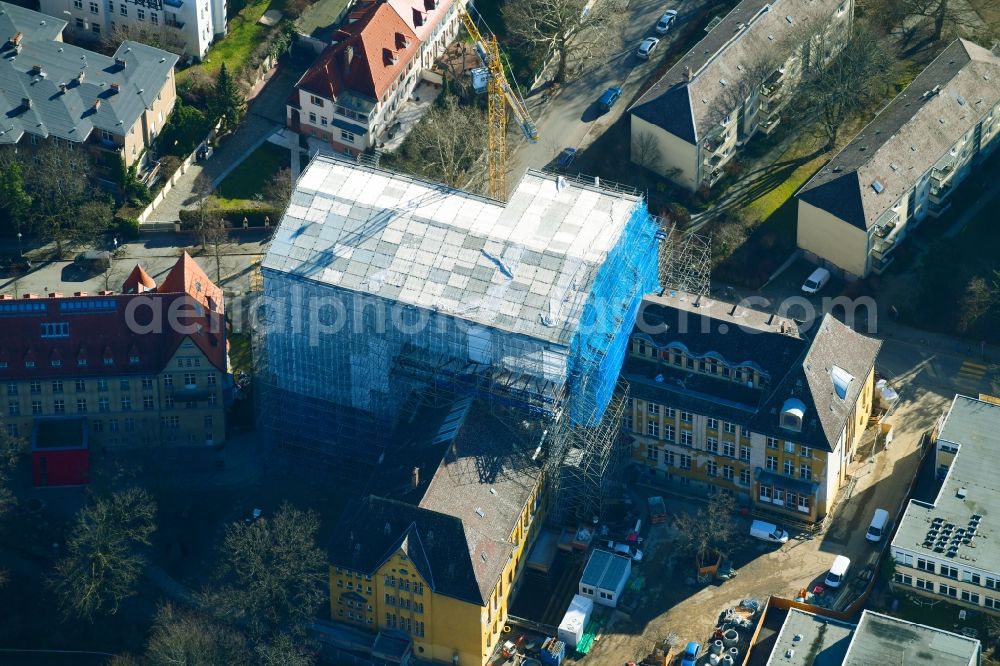 Aerial photograph Berlin - Construction for the reconstruction of Fichtenberg-Oberschule on Rothenburgstrasse in the district Steglitz in Berlin, Germany