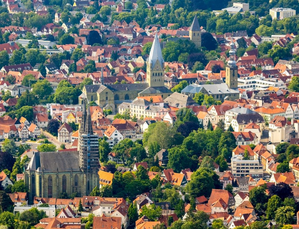 Aerial photograph Soest - Construction site for renovation at the church building of the Sankt Maria zur Wiese in Soest in the federal state of North Rhine-Westphalia, Germany