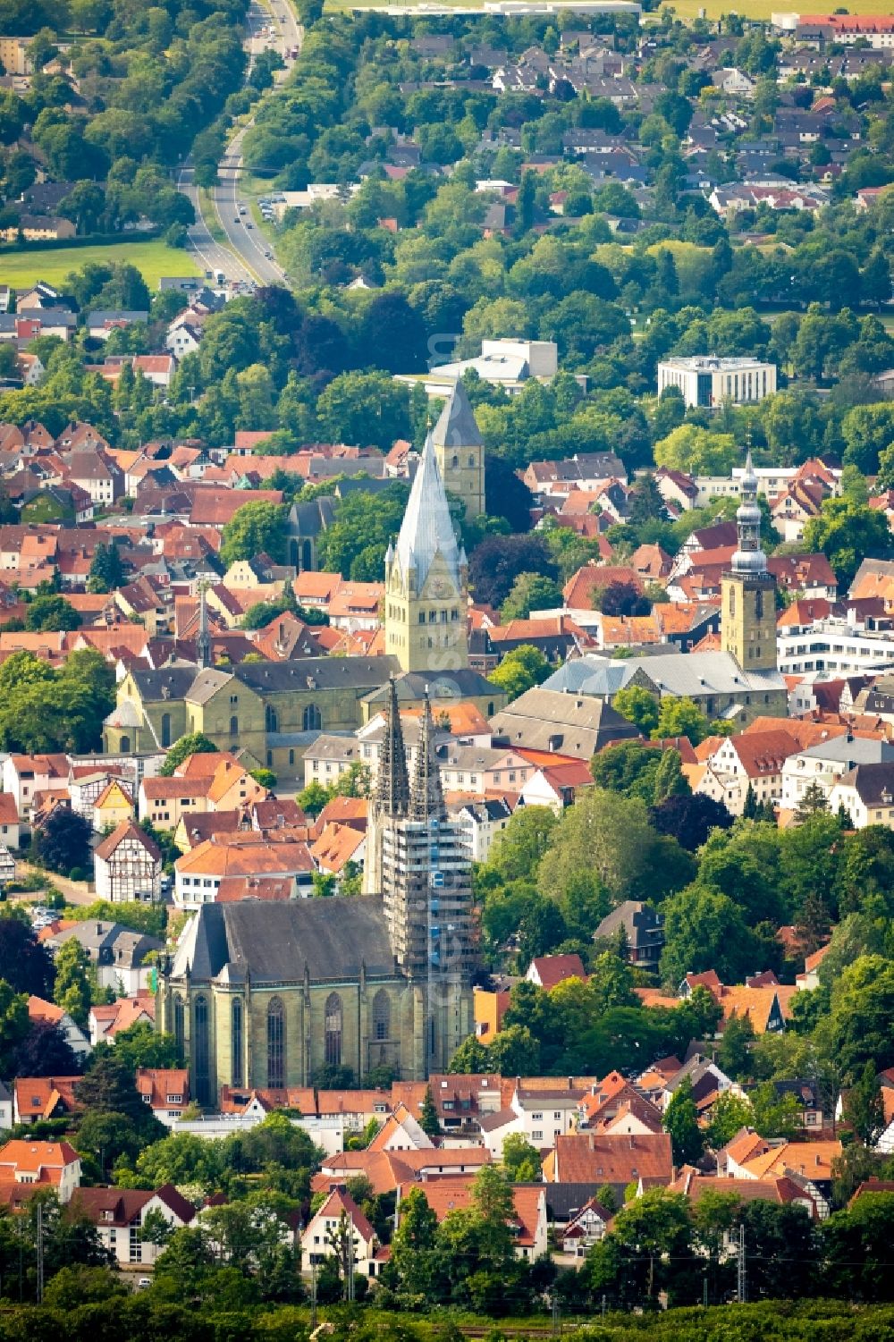 Aerial photograph Soest - Construction site for renovation at the church building of the Sankt Maria zur Wiese in Soest in the federal state of North Rhine-Westphalia, Germany