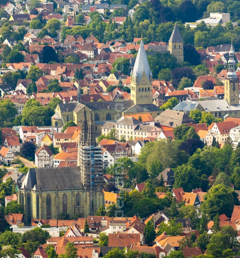 Soest from above - Construction site for renovation at the church building of the Sankt Maria zur Wiese in Soest in the federal state of North Rhine-Westphalia, Germany