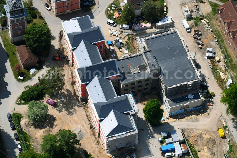 Aerial photograph Schwerin - Construction site for a renovation to the hospital grounds HELIOS Kliniken Schwerin on Wismarsche Strasse in Schwerin in the state Mecklenburg - Western Pomerania, Germany