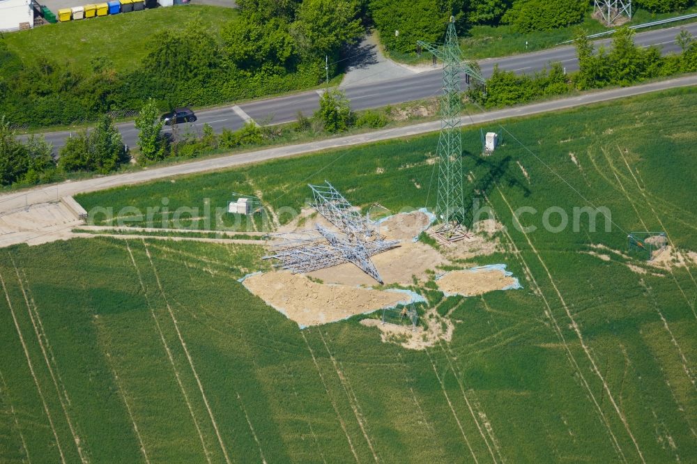 Aerial photograph Rosdorf - Construction on electric pole installation in Rosdorf in the state Lower Saxony, Germany