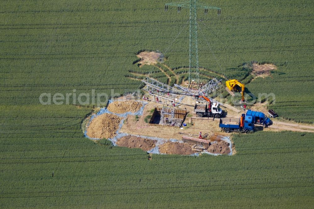 Rosdorf from the bird's eye view: Construction on electric pole installation in Rosdorf in the state Lower Saxony, Germany