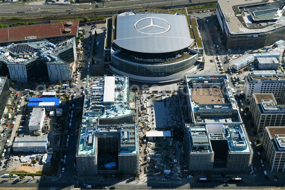 Berlin from the bird's eye view: Construction sites for the new building on Anschutz- Areal along of Muehlenstrasse in the district Friedrichshain in Berlin, Germany