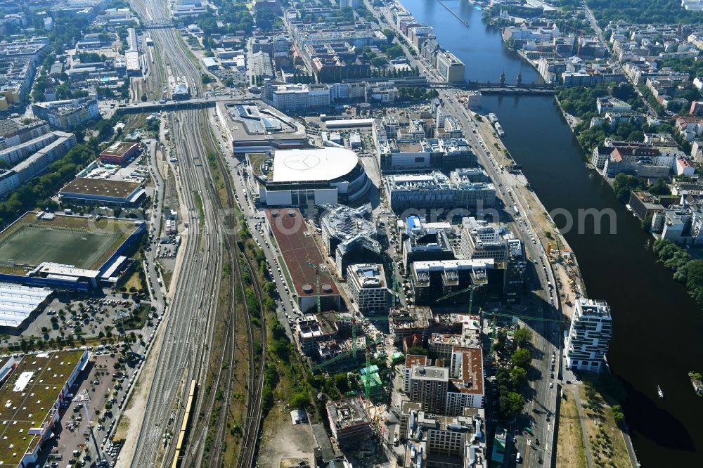 Aerial image Berlin - Construction sites for the new building on Anschutz- Areal along of Muehlenstrasse in the district Friedrichshain in Berlin, Germany