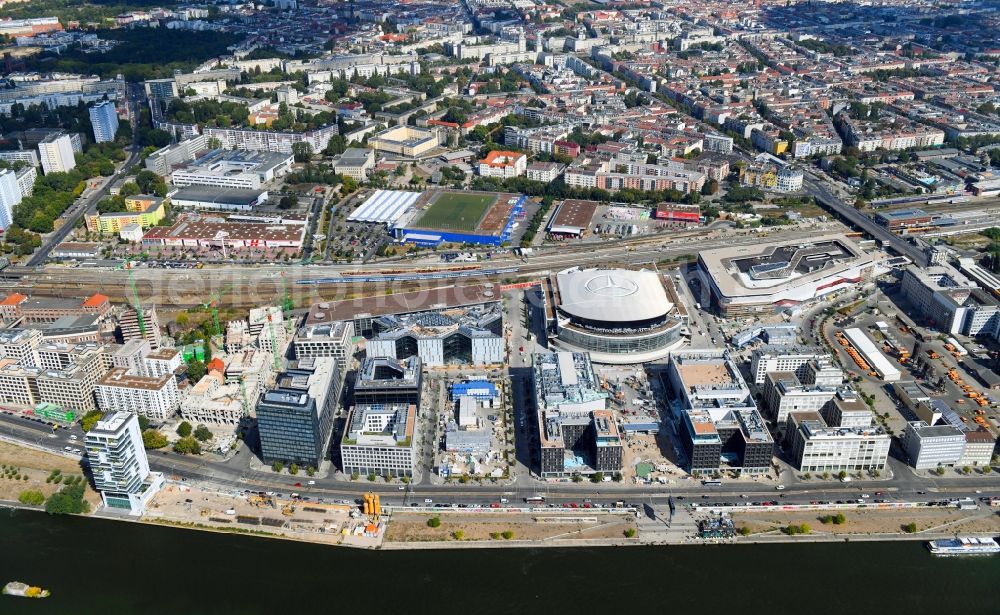 Aerial photograph Berlin - Construction sites for the new building on Anschutz- Areal along of Muehlenstrasse in the district Friedrichshain in Berlin, Germany