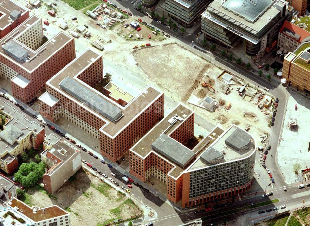 Berlin from above - Baustellen der HVB - Projekt am Potsdamer- und Leipziger Platz in Berlin - Mitte / Tiergarten.