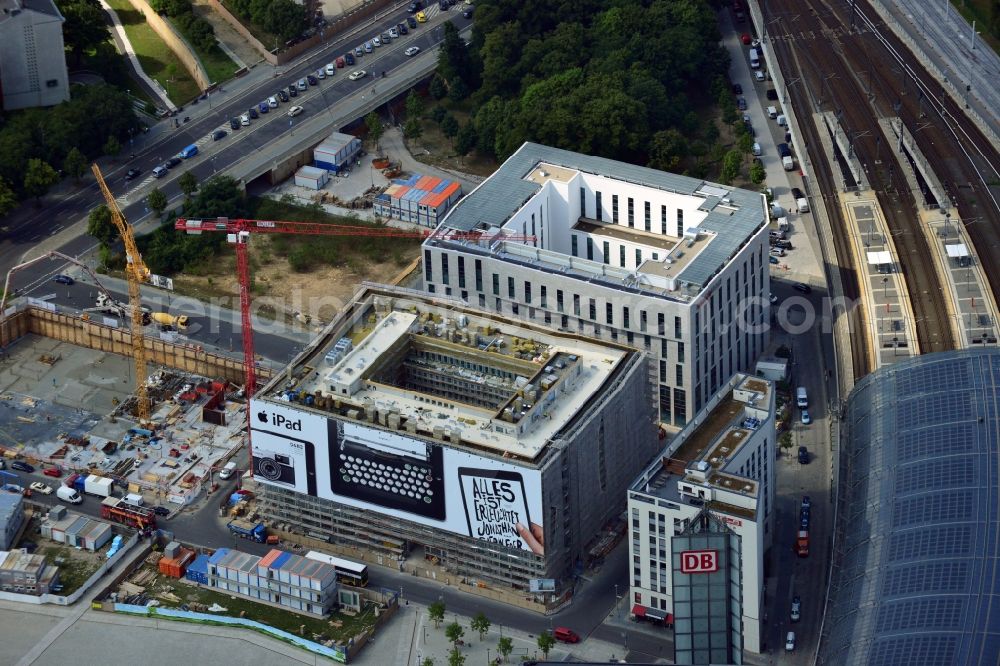 Berlin from the bird's eye view: City view with part of new construction - projects Berlin Central Station in Berlin