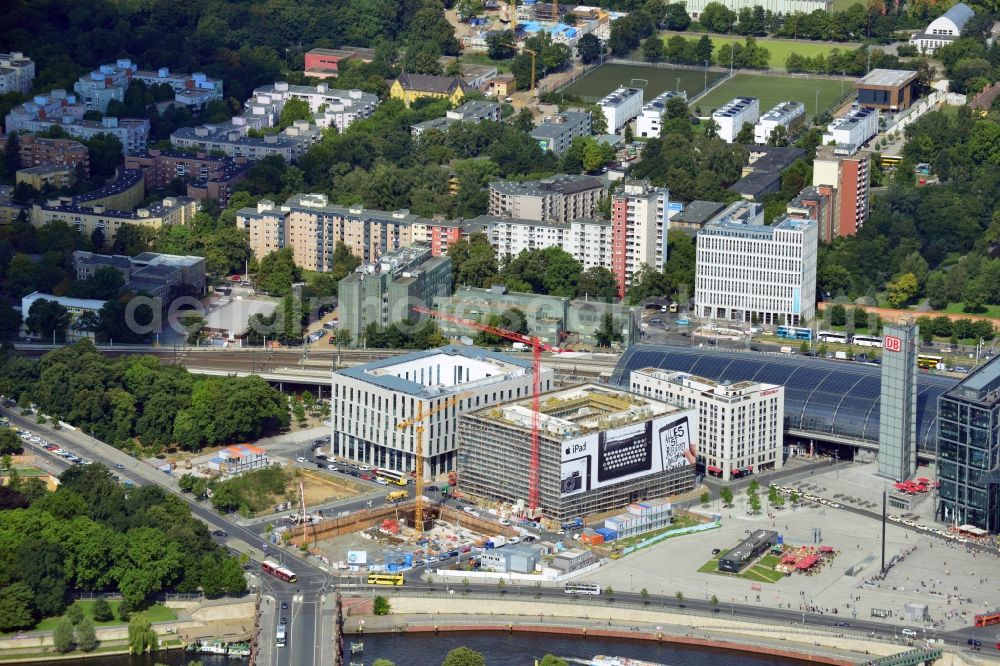 Aerial image Berlin - City view with part of new construction - projects Berlin Central Station in Berlin