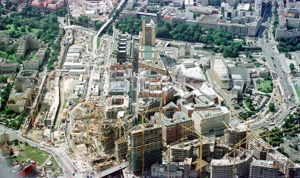 Berlin-Tiergarten from the bird's eye view: Baustellen am Potsdamer Platz in Berlin-Tiergarten.