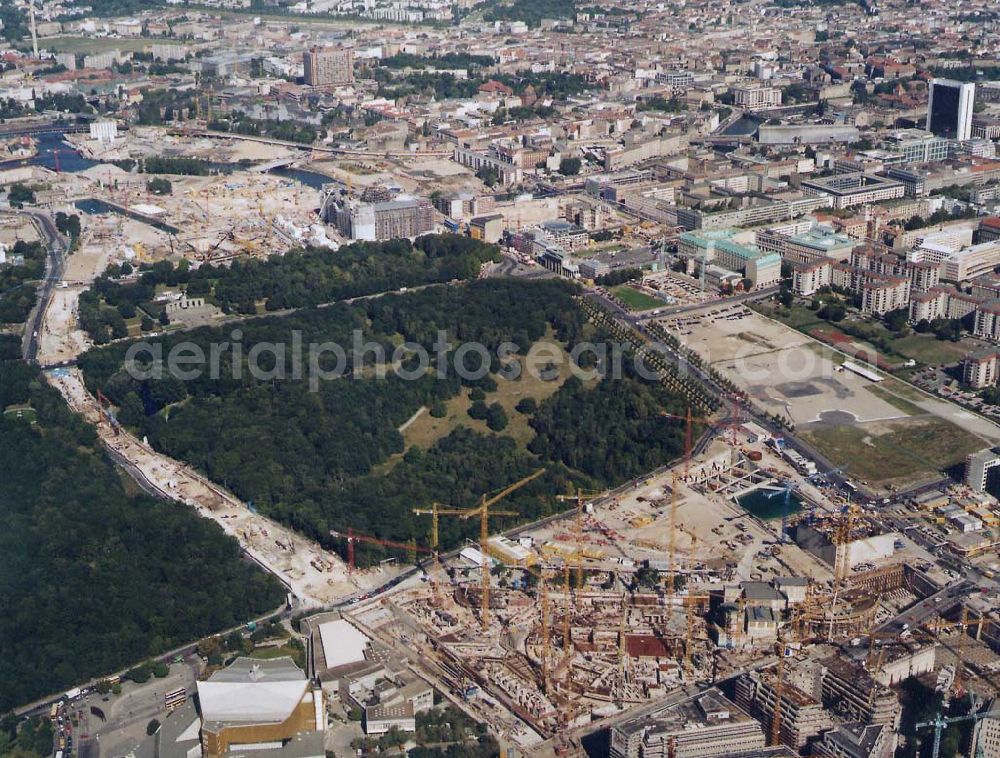 Berlin-Tiergarten from the bird's eye view: 