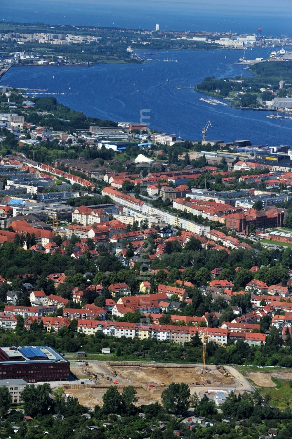 Rostock from the bird's eye view: Construction campus Southtown Rostock in Mecklenburg-Vorpommern