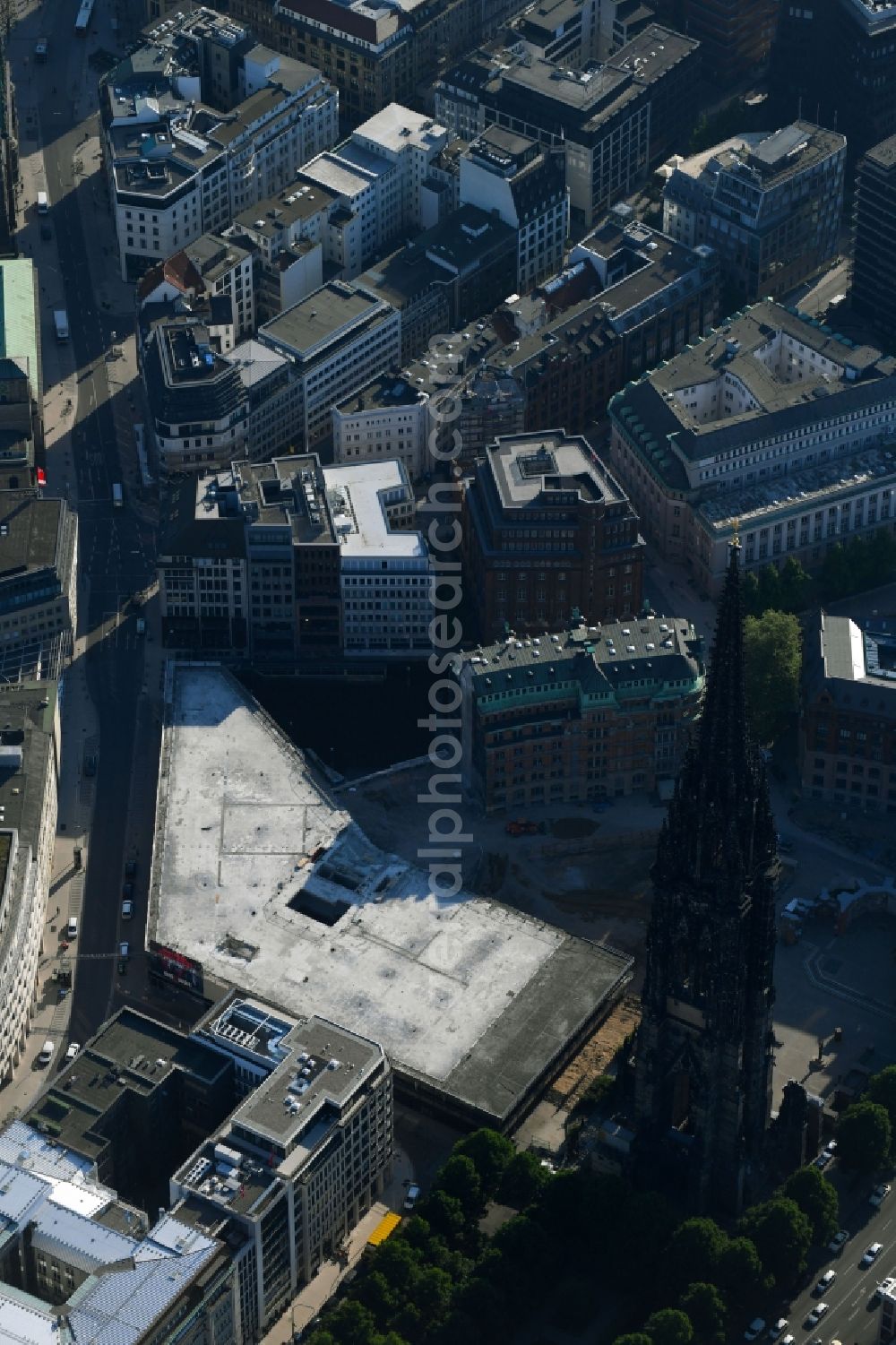 Hamburg from the bird's eye view: Construction site for City Quarters Building Burstah Ensemble on Grosser Burstah in Hamburg, Germany