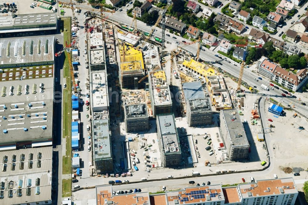 Aerial image München - Construction site for City Quarters Building Meiller Gaerten of Rathgeber AG on Untermenzinger Strasse in Munich in the state Bavaria, Germany