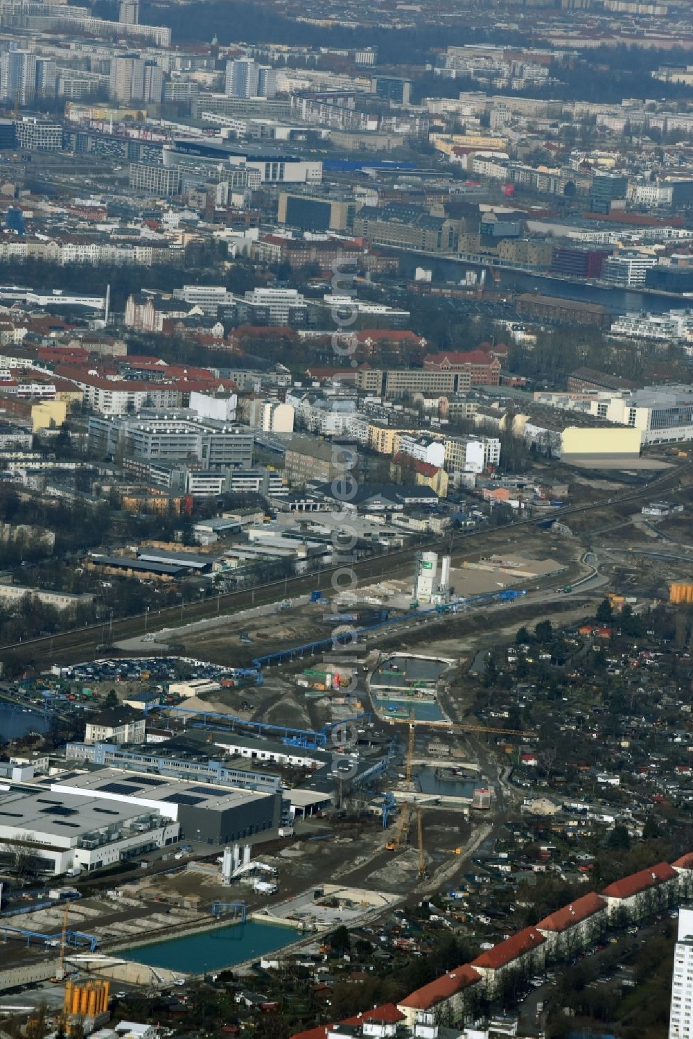 Berlin from above - Civil engineering construction sites for construction of the extension of the urban motorway - Autobahn Autobahn A100 in Berlin Neukoelln