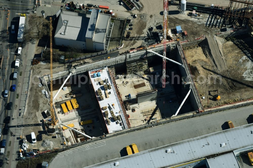 Berlin from above - Civil engineering construction sites for construction of the extension of the urban motorway - Autobahn Autobahn A100 in Berlin Neukoelln