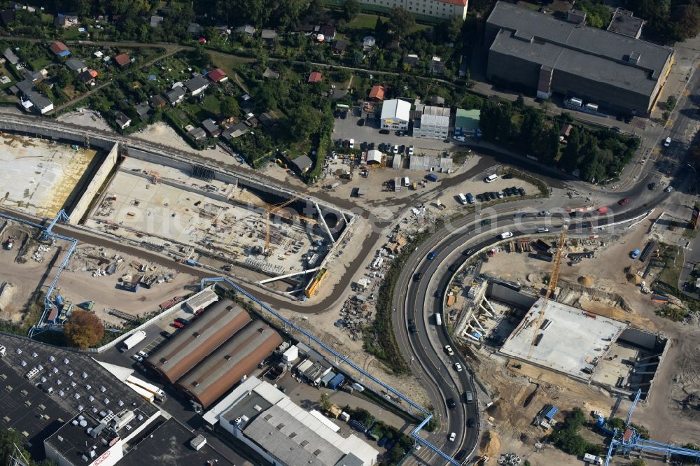 Aerial photograph Berlin - Civil engineering construction sites for construction of the extension of the urban motorway - Autobahn Autobahn A100 in Berlin Neukoelln