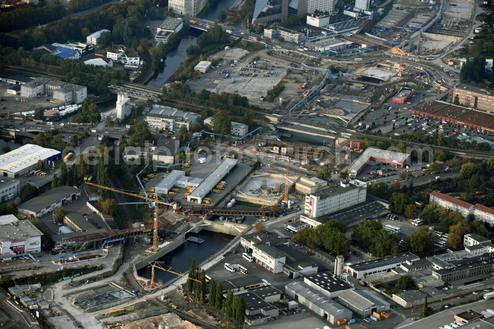 Aerial photograph Berlin - Civil engineering construction sites for construction of the extension of the urban motorway - Autobahn Autobahn A100 in Berlin Neukoelln