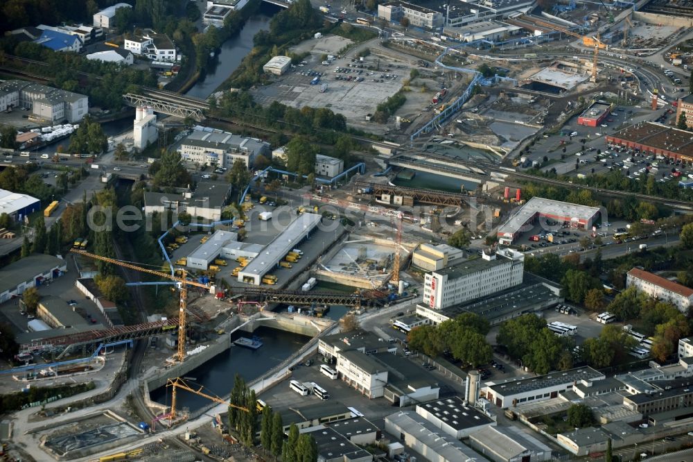 Berlin from the bird's eye view: Civil engineering construction sites for construction of the extension of the urban motorway - Autobahn Autobahn A100 in Berlin Neukoelln