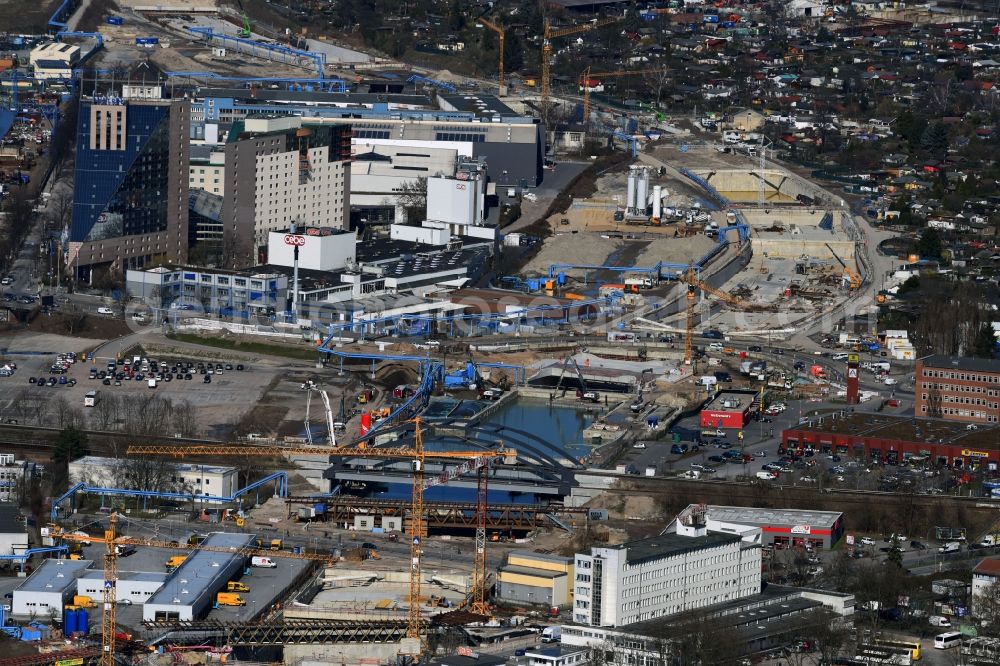 Aerial image Berlin - Civil engineering construction sites for construction of the extension of the urban motorway - Autobahn Autobahn A100 in Berlin Neukoelln