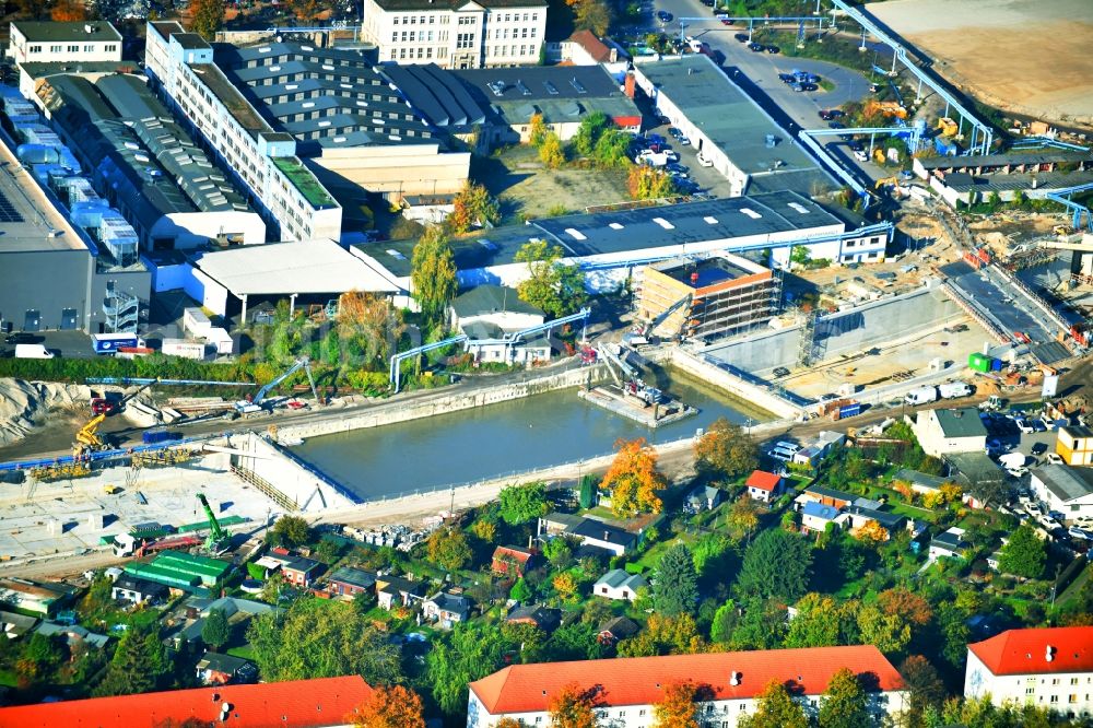 Aerial photograph Berlin - Civil engineering construction sites for construction of the extension of the urban motorway - Autobahn Autobahn A100 in Berlin Neukoelln