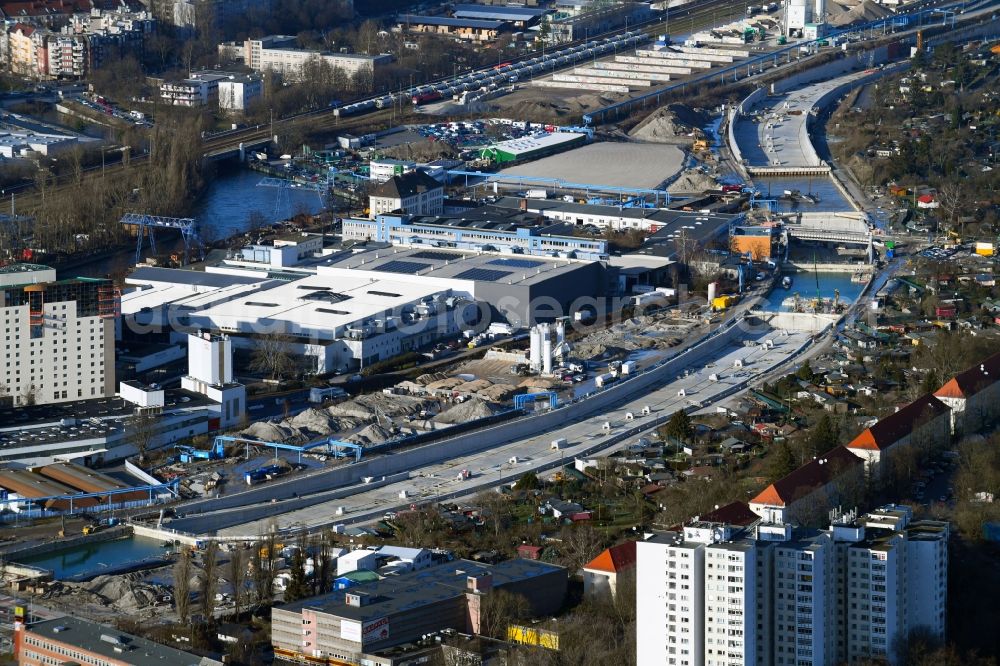 Aerial photograph Berlin - Civil engineering construction sites for construction of the extension of the urban motorway - Autobahn Autobahn A100 in Berlin Neukoelln