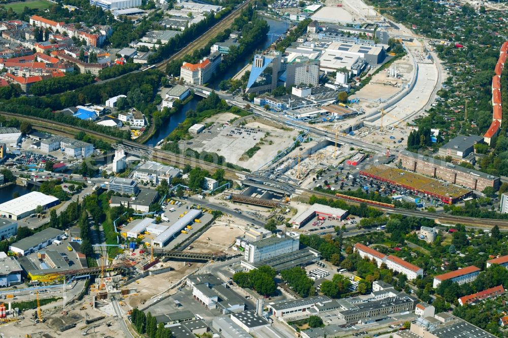 Aerial photograph Berlin - Civil engineering construction sites for construction of the extension of the urban motorway - Autobahn Autobahn A100 in Berlin Neukoelln