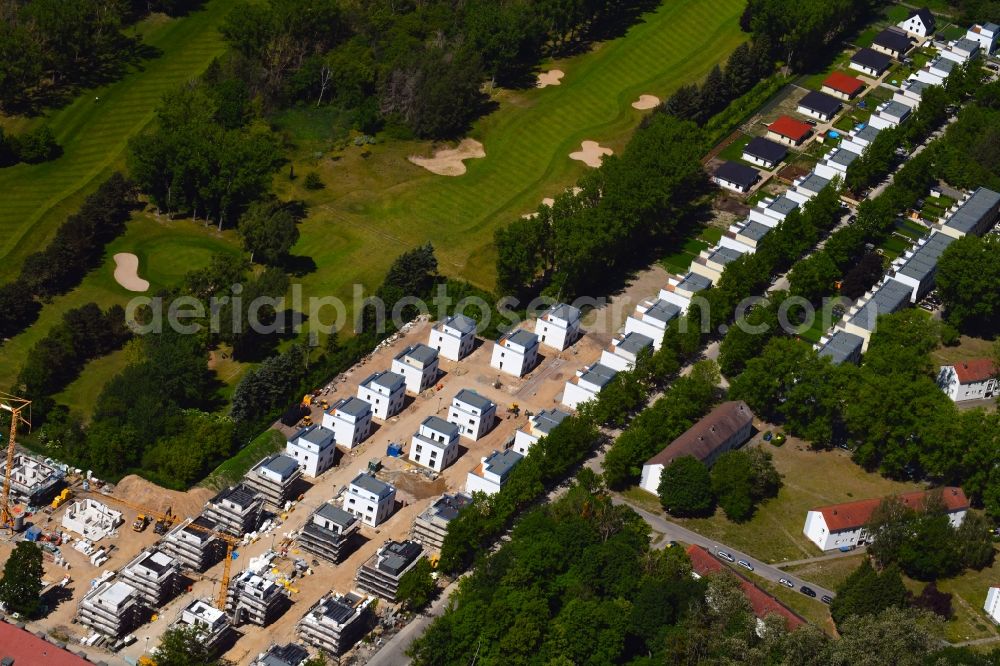 Aerial photograph Berlin - Construction sites for new construction residential area of detached housing estate Amberbaumallee - Moorbirkenweg in the district Kladow in Berlin, Germany