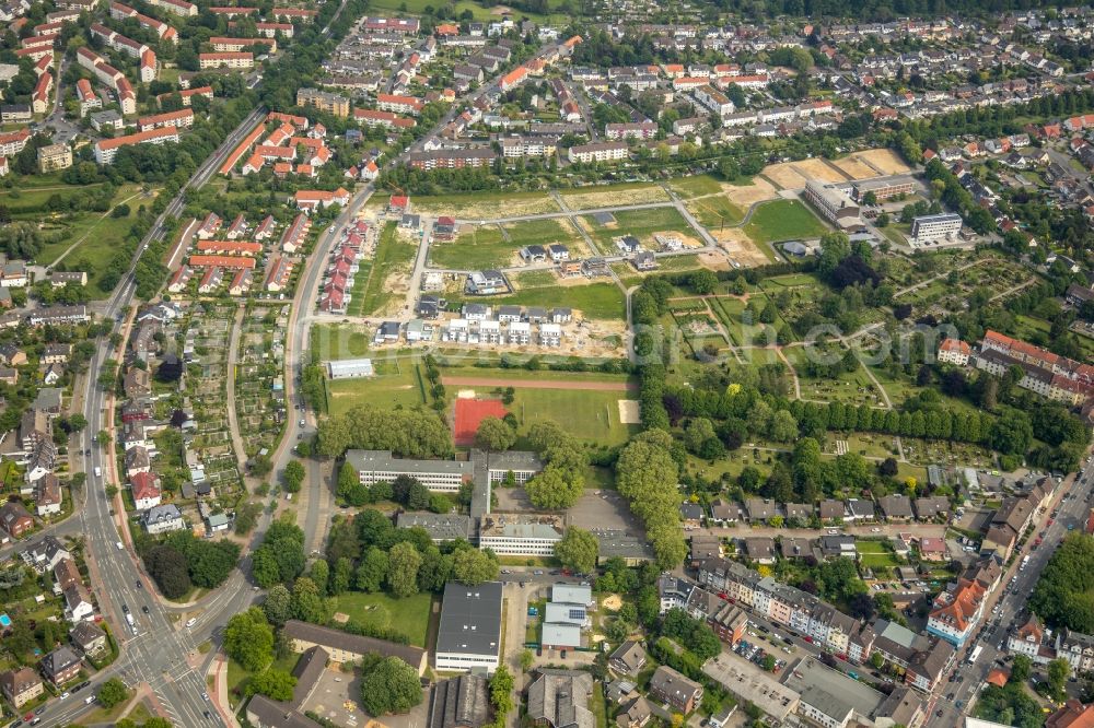 Hamm from the bird's eye view: Construction sites for new construction residential area of detached housing estate on Beisenkonp in Hamm in the state North Rhine-Westphalia, Germany