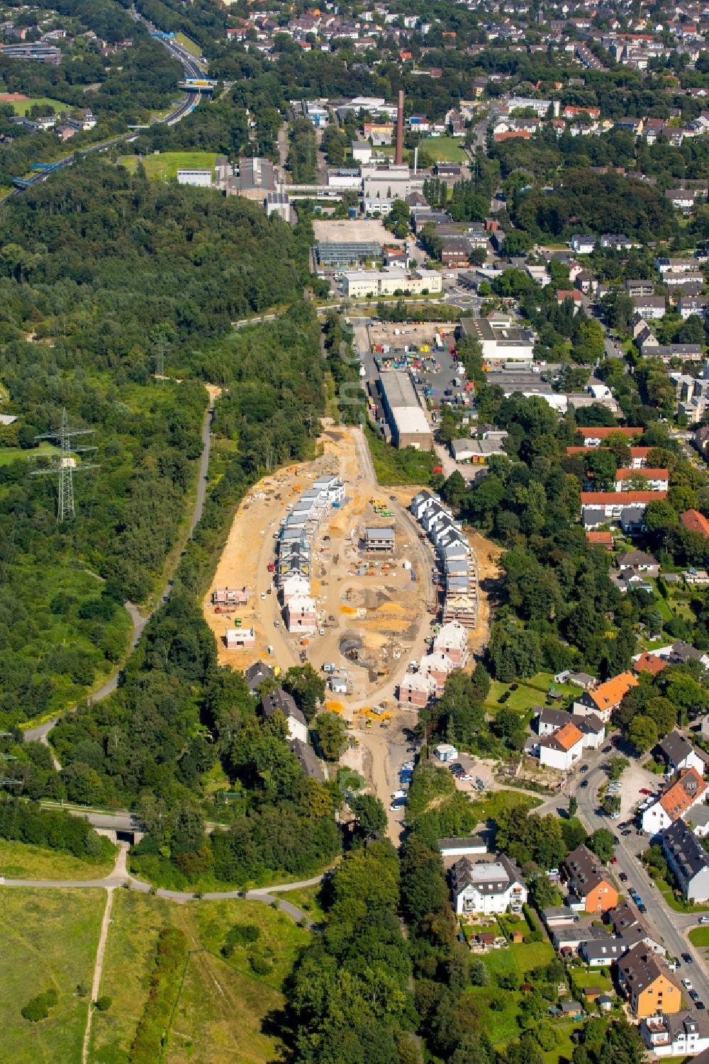 Bochum from the bird's eye view: Construction sites for new construction residential area of detached housing estate in district Wiemelhausen in Bochum in the state North Rhine-Westphalia