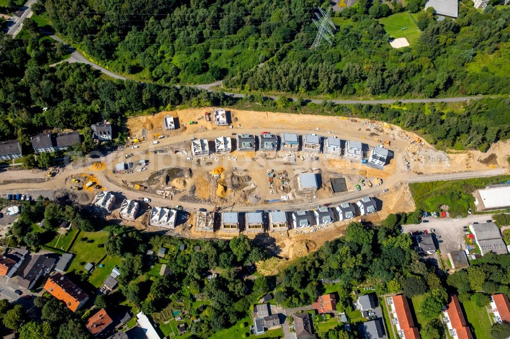 Aerial photograph Bochum - Construction sites for new construction residential area of detached housing estate in district Wiemelhausen in Bochum in the state North Rhine-Westphalia