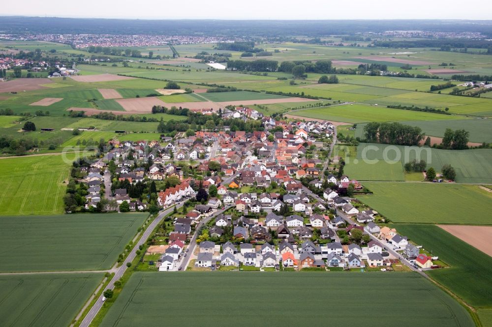 Babenhausen from the bird's eye view: Construction sites for new construction residential area of detached housing estate Buergermeister Tempel Strasse in the district Harpertshausen in Babenhausen in the state Hesse, Germany