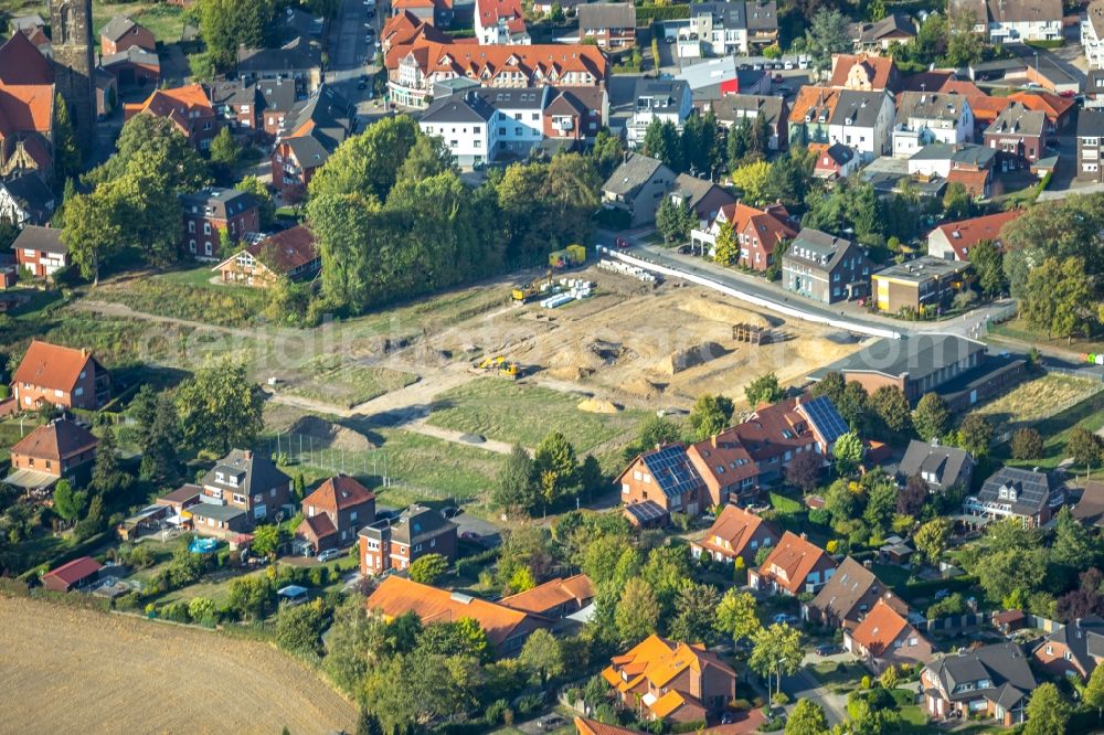 Hamm from above - Construction sites for new construction residential area of detached housing estate on Doerholtstrasse in Hamm in the state North Rhine-Westphalia, Germany