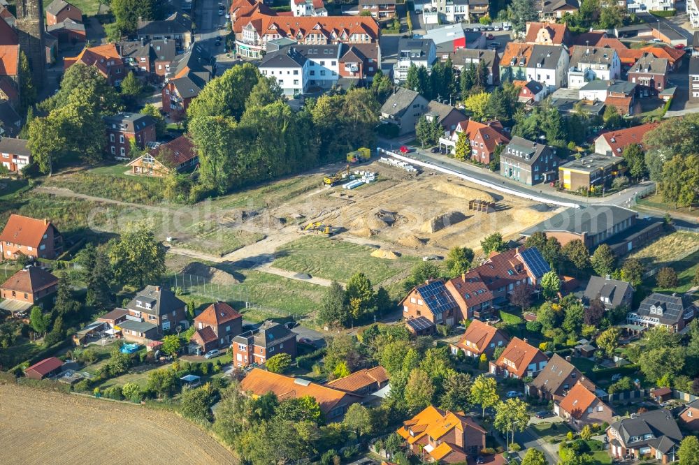 Hamm from the bird's eye view: Construction sites for new construction residential area of detached housing estate on Doerholtstrasse in Hamm in the state North Rhine-Westphalia, Germany