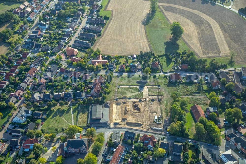 Hamm from the bird's eye view: Construction sites for new construction residential area of detached housing estate on Doerholtstrasse in Hamm in the state North Rhine-Westphalia, Germany