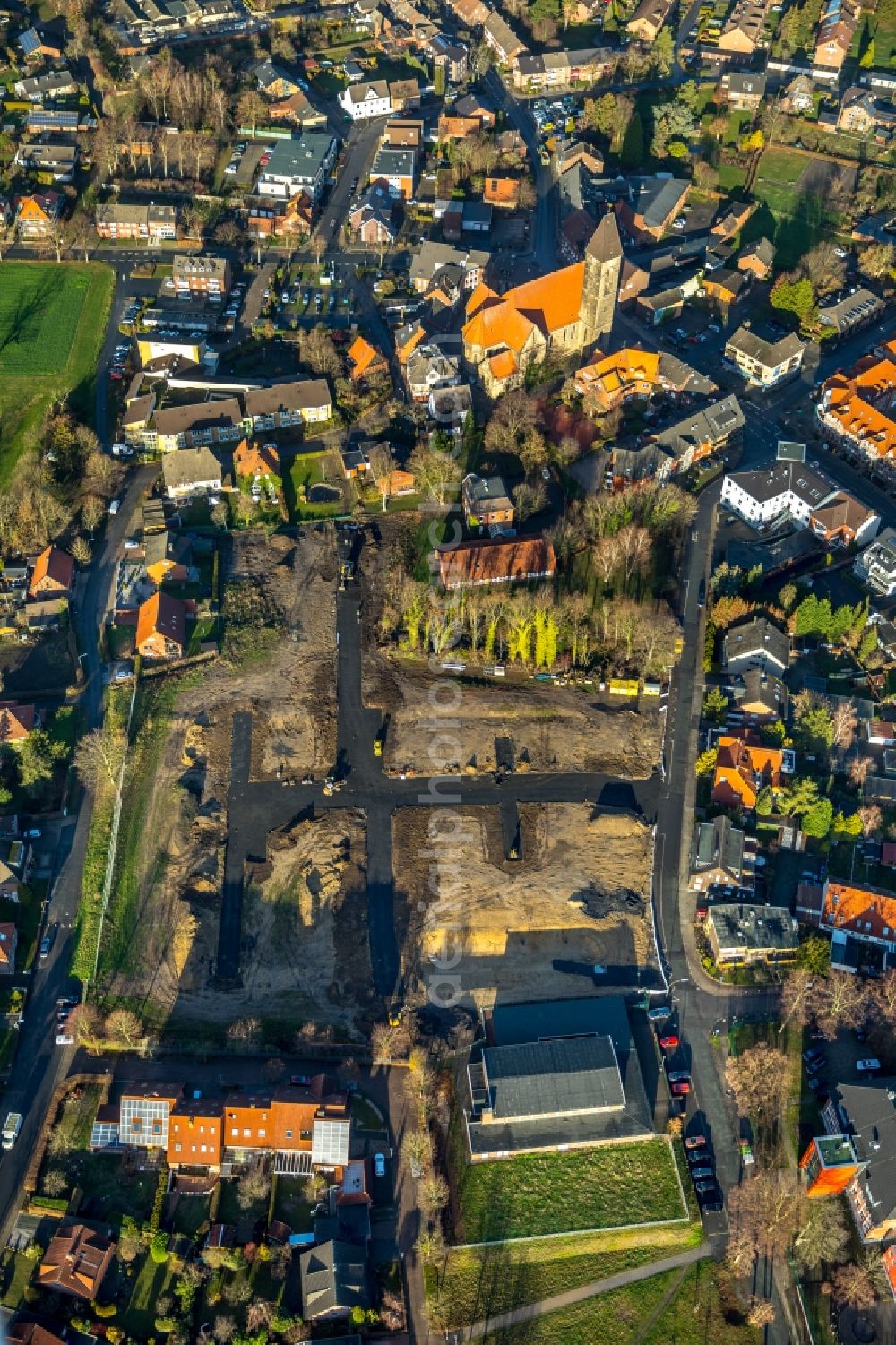 Aerial photograph Hamm - Construction sites for new construction residential area of detached housing estate on Doerholtstrasse in Hamm in the state North Rhine-Westphalia, Germany