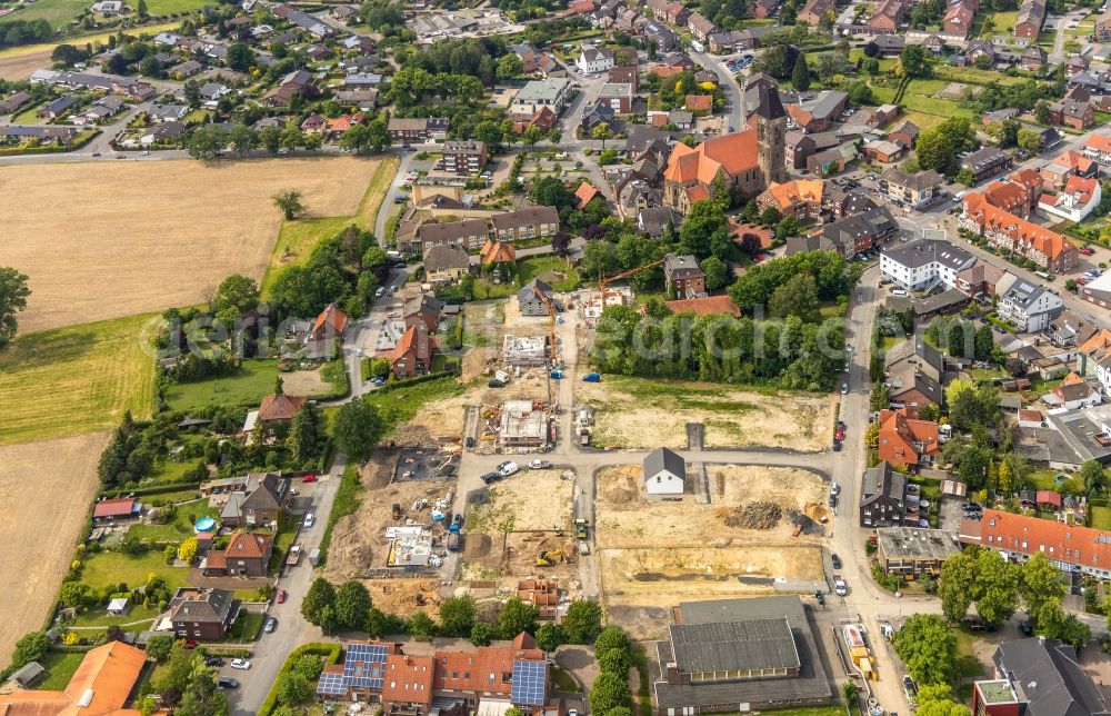 Hamm from above - Construction sites for new construction residential area of detached housing estate on Doerholtstrasse in Hamm in the state North Rhine-Westphalia, Germany