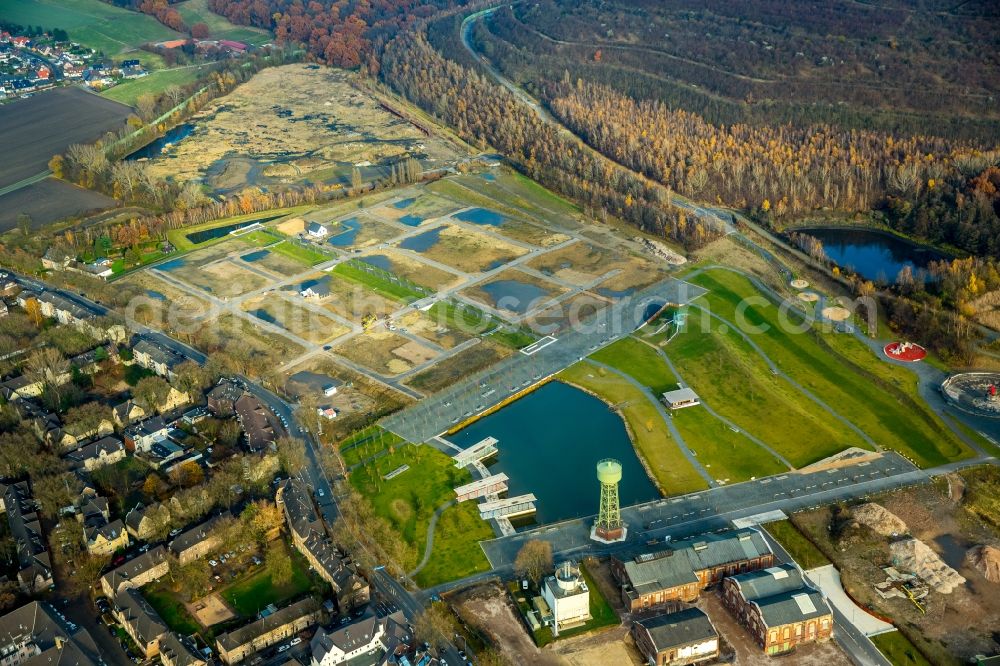 Aerial photograph Dinslaken - Construction sites for new construction residential area of detached housing estate Huenxer Strasse - Lohberg in the district Ruhr Metropolitan Area in Dinslaken in the state North Rhine-Westphalia