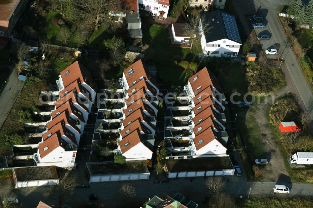 Aerial image Hohen Neuendorf - Construction sites for new construction residential area of detached housing estate Elfriedestrasse - Birkfeldstrasse in Hohen Neuendorf in the state Brandenburg