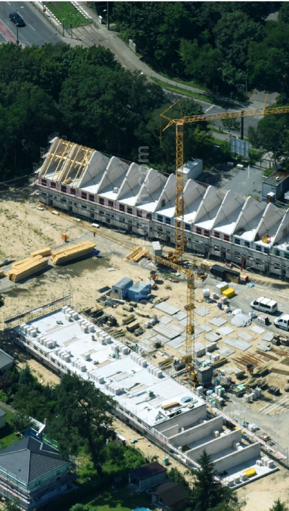 Aerial photograph Berlin - Construction sites for new construction residential area of detached housing estate on Hultschiner Donm 292 in the district Mahlsdorf in Berlin, Germany