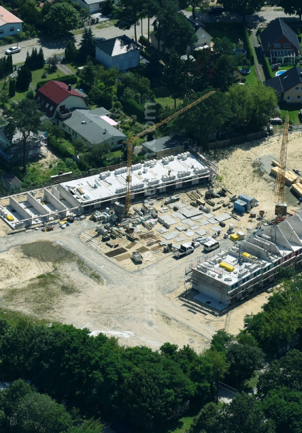 Aerial photograph Berlin - Construction sites for new construction residential area of detached housing estate on Hultschiner Donm 292 in the district Mahlsdorf in Berlin, Germany