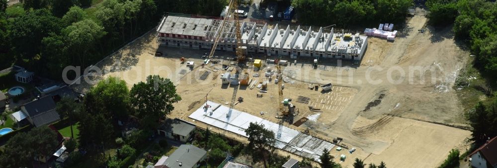 Aerial image Berlin - Construction sites for new construction residential area of detached housing estate on Hultschiner Donm 292 in the district Mahlsdorf in Berlin, Germany