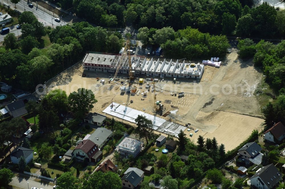 Aerial photograph Berlin - Construction sites for new construction residential area of detached housing estate on Hultschiner Donm 292 in the district Mahlsdorf in Berlin, Germany