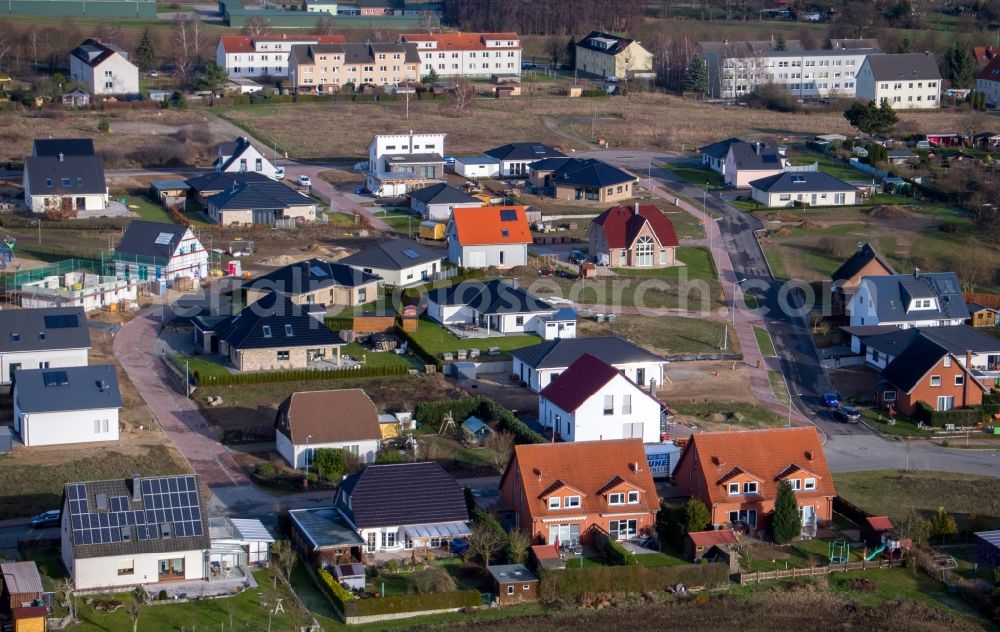 Aerial photograph Lützow - Construction sites for new construction residential area of detached housing estate in Luetzow in the state Mecklenburg - Western Pomerania, Germany